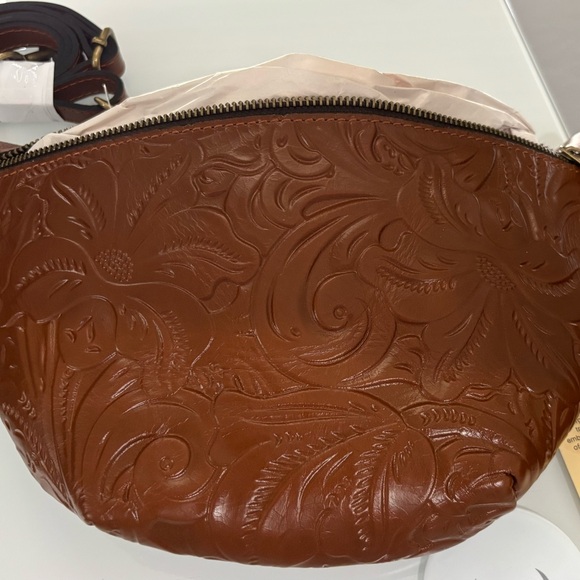 Patricia Nash Handbags - NWT Patricia Nash Tooled Embossed Leather Tinchi Belt in Rich Brown